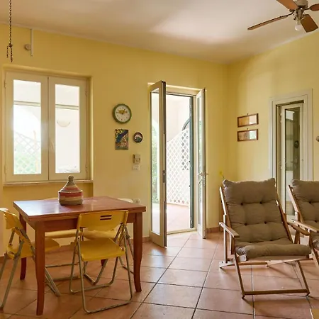 Floris A Baia 100mt - Apulia Апартаменты *